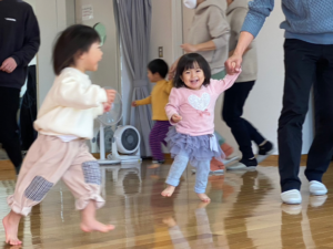 【人気のリトミック日曜1〜2歳クラスに空きが出ました！】〜墨田区錦糸町・本所吾妻橋の音楽教室サニーノーツ〜