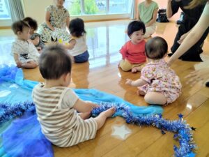 0歳〜1歳のベビーリトミック　墨田区錦糸町・本所吾妻橋のリトミック教室