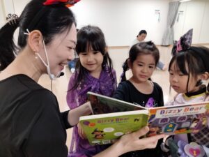 みんなで楽しいハロウィンリトミック！｜墨田区錦糸町・押上のリトミック教室サニーノーツ